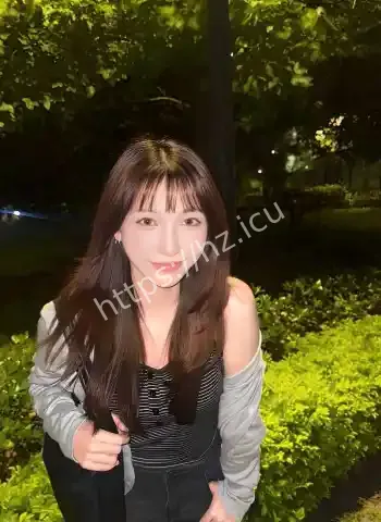 希明舌吻前戏火辣